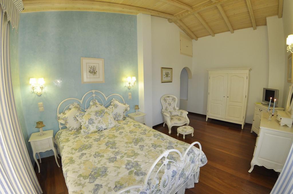 Villa Romantica Perama  Rom bilde